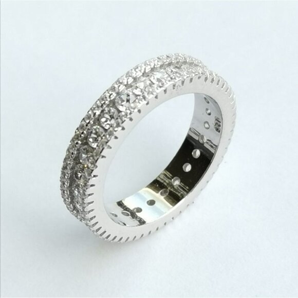 Sterling silver cz eternity band ring size 8 🆕 - Picture 5 of 6